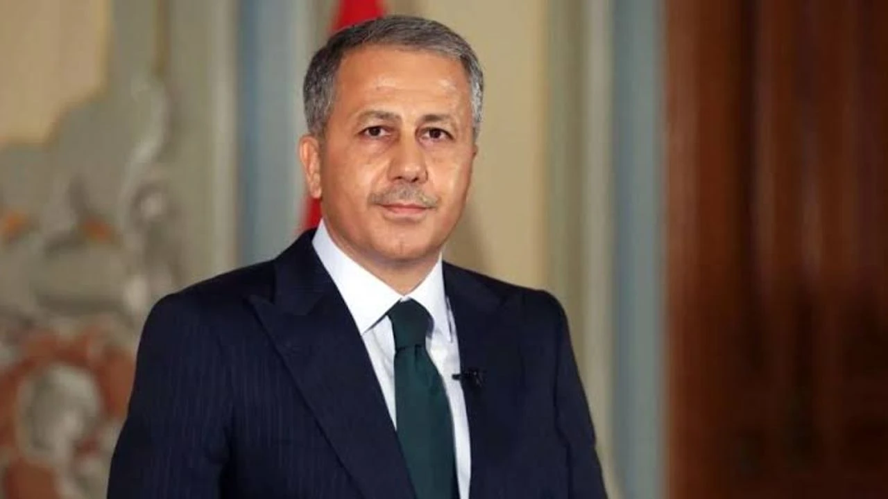 Bakan Yerlikaya Duyurdu: Sahte Diploma ve Ehliyet Operasyonlarında 197 Kişi Yakalandı, 37’si Tutuklandı