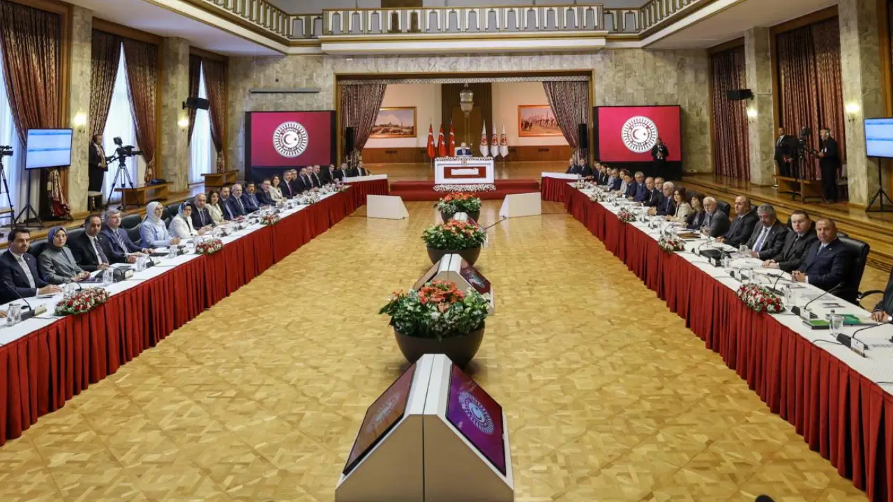 ‘Süreç’ komisyonu için web sitesi kuruldu