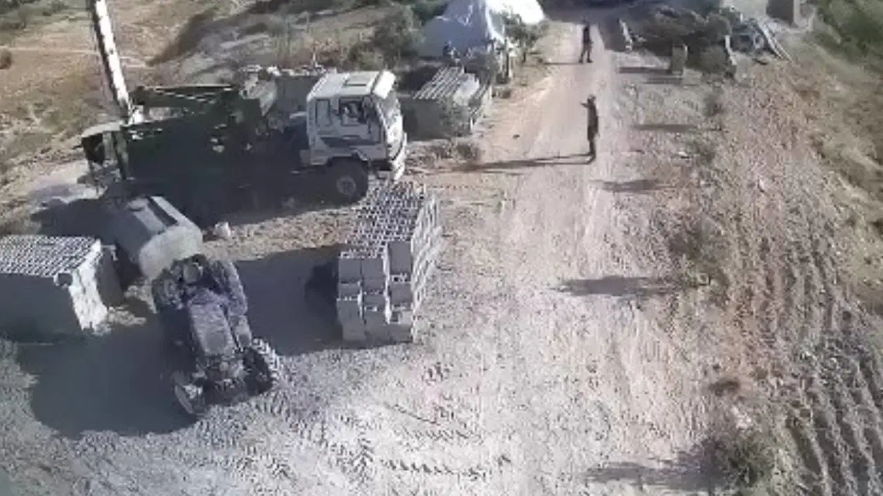 Akrabaların arazi kavgasında ortalık savaş alanına döndü: Ölü ve yaralılar var