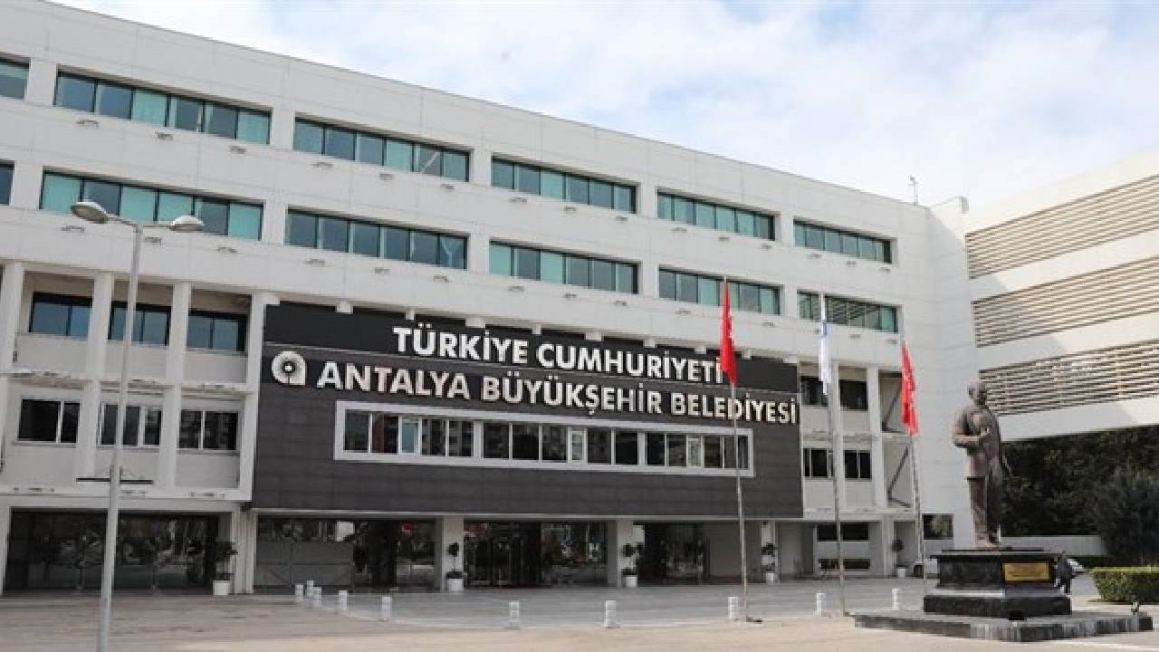 Antalya’daki ‘rüşvet’ soruşturmasında 4. dalga: 17 gözaltı