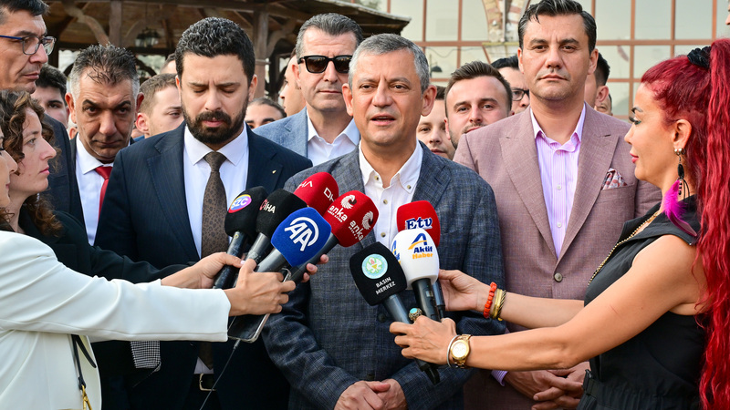 CHP lideri Özel, mitinglerine bugün Bayrampaşa’dan devam edecek