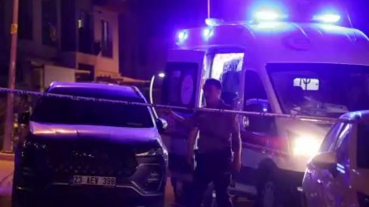 Elazığ’da iki aile arasında bıçaklı kavga