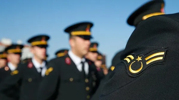 Jandarma 8 Bin Uzman Erbaş Alımı İçin Başvurular Başladı: Tarihler ve Şartlar Açıklandı