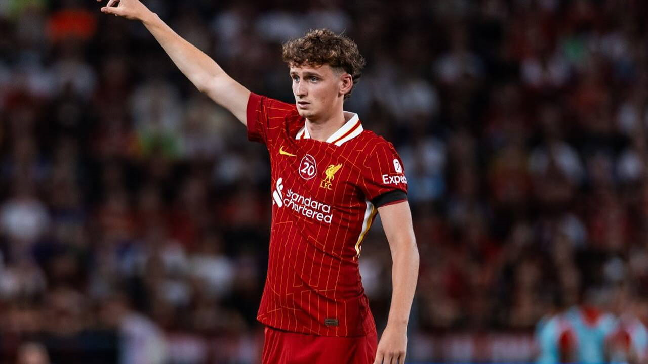 Liverpool’da Ayrılık: Tyler Morton Lyon’a Transfer Oldu!