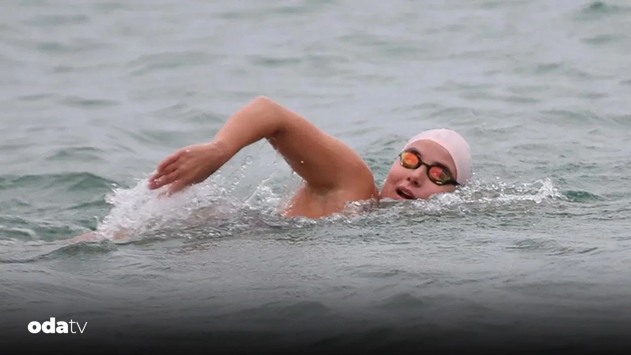 Milli Yüzücü Bengisu Avcı, Oceans Seven’ı Tamamlayan İlk Türk Oldu: Tarihi Başarı Japonya’da Geldi!