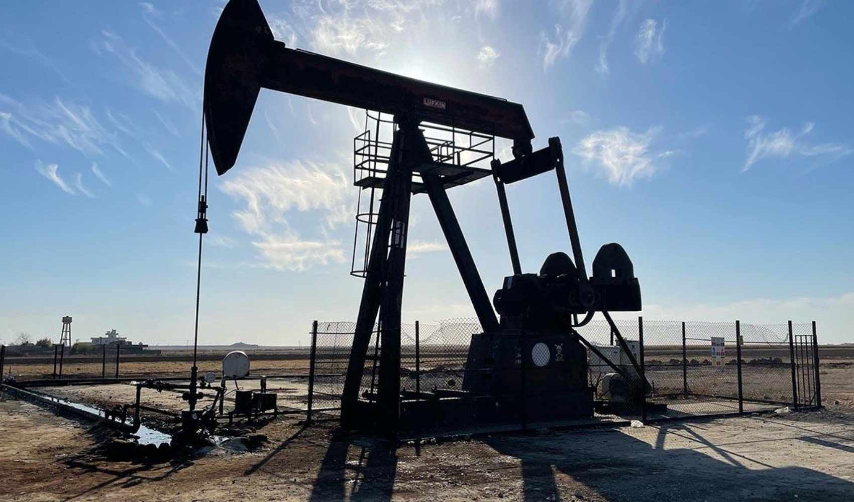 Romanya’da OHAL İlan Edildi: Kimyasal Kirlilik Nedeniyle Acil Yakıt Rezervleri Devreye Alındı