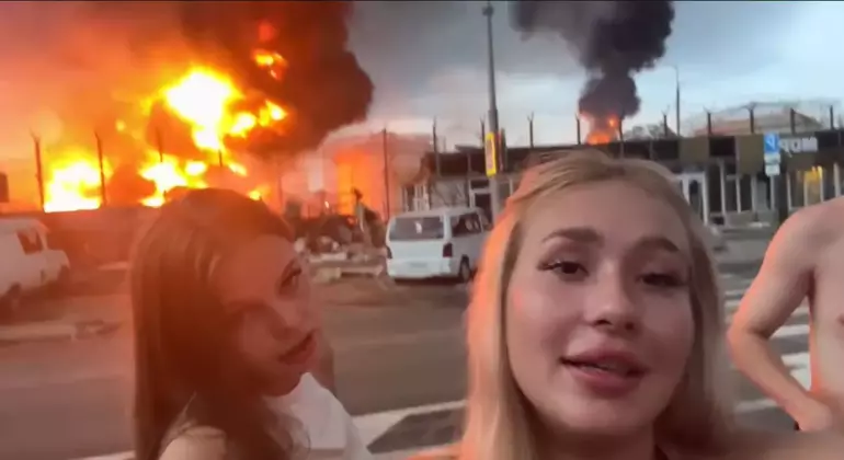 Soçi’de Yanan Petrol Deposu Önünde Video Çeken 3 Kişi Gözaltına Alındı